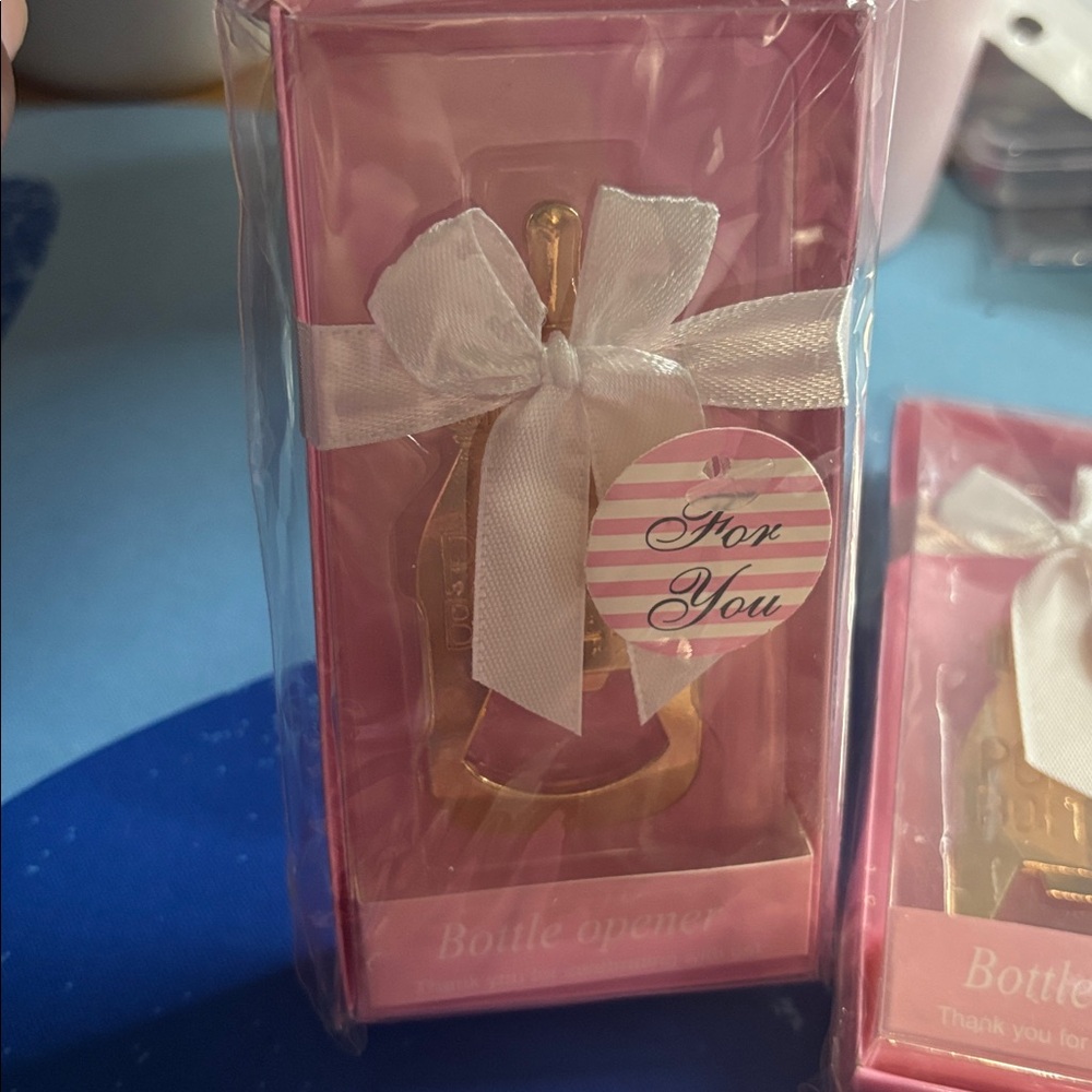 “Poppin Bottles” baby shower party favors bundle BN - Picture 3 of 4
